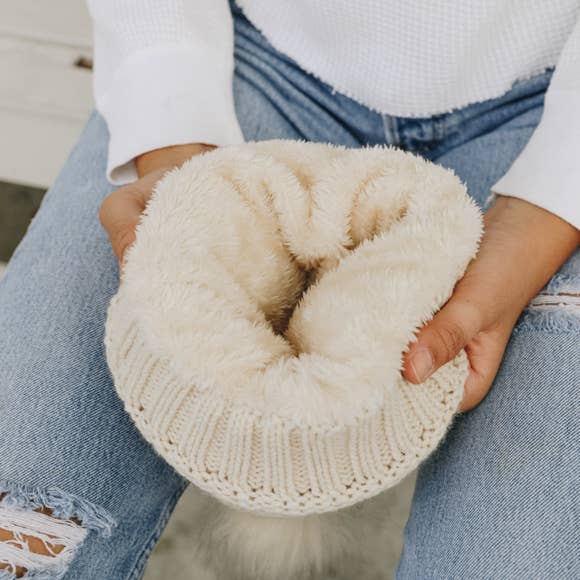 Chunky Knit Pom Beanie with Faux Sherpa Lining 🐑